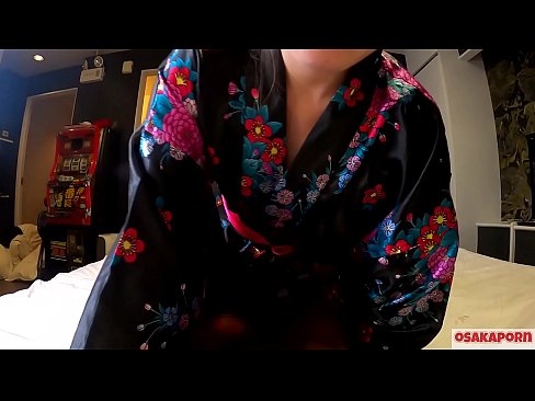 ❤️ ځوان cosplay نجلۍ په یوه آس او په یوه blowjob کې د squirt سره orgasm ته جنس خوښوي. اسيايي نجلۍ چې ويښتان لرونکې بلۍ او ښکلې سينه يې په دوديز جاپاني لباس کې په شوقيه ويډيو کې د مشت زنی ښکارندویي کوي. ساکورا 3 اوساکاپورن. ️❌  ❤